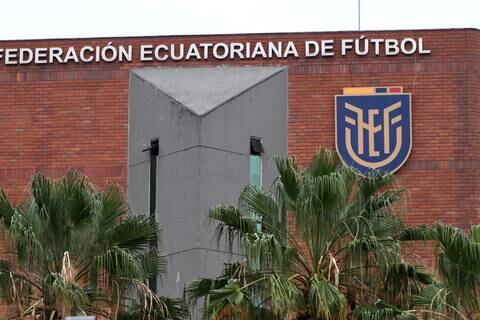 Ecuafútbol se asocia con otras tres federaciones de Conmebol para negociar los derechos de televisión de la eliminatoria al Mundial 2026