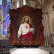 Un cuadro del Sagrado Corazón de Jesús especial para Guayaquil se exhibe en la Catedral 