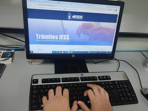 ¿Sabías que puedes recibir un seguro de desempleo en el IESS? Joven cuenta su experiencia y cómo cobrarlo en Ecuador 